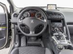 Peugeot 3008 HYbrid4 2013 года